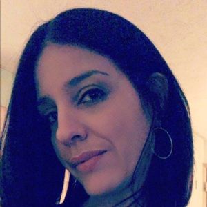 Meet your Posher, Jessenia